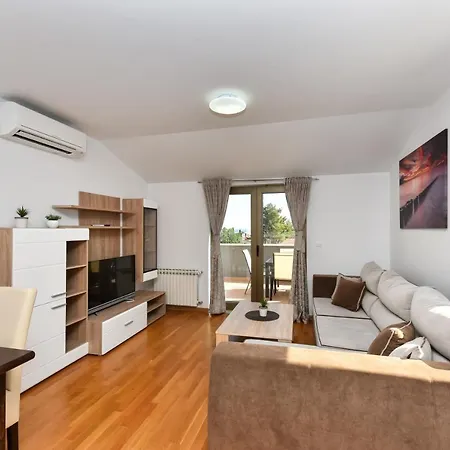 Πανσιόν Petra