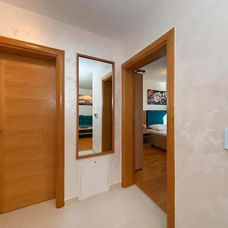 Πανσιόν Petra 3*